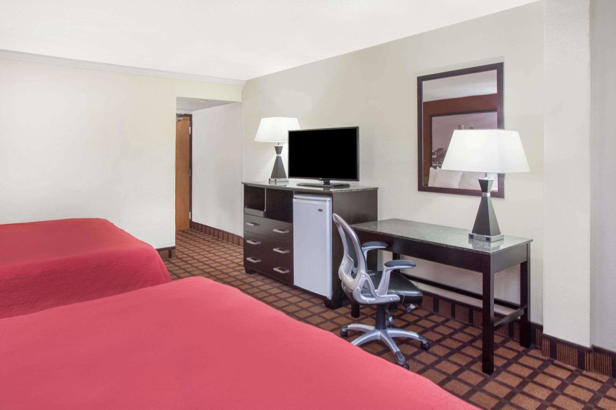 Отель Super 8 By Wyndham Chicago Il Экстерьер фото